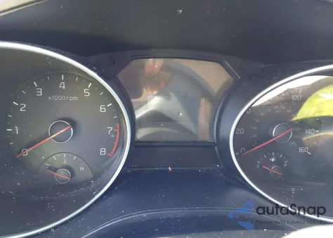 2015 Kia Sedona Lx z USA, uszkodzony, nr VIN KNDMB5C16F6028288